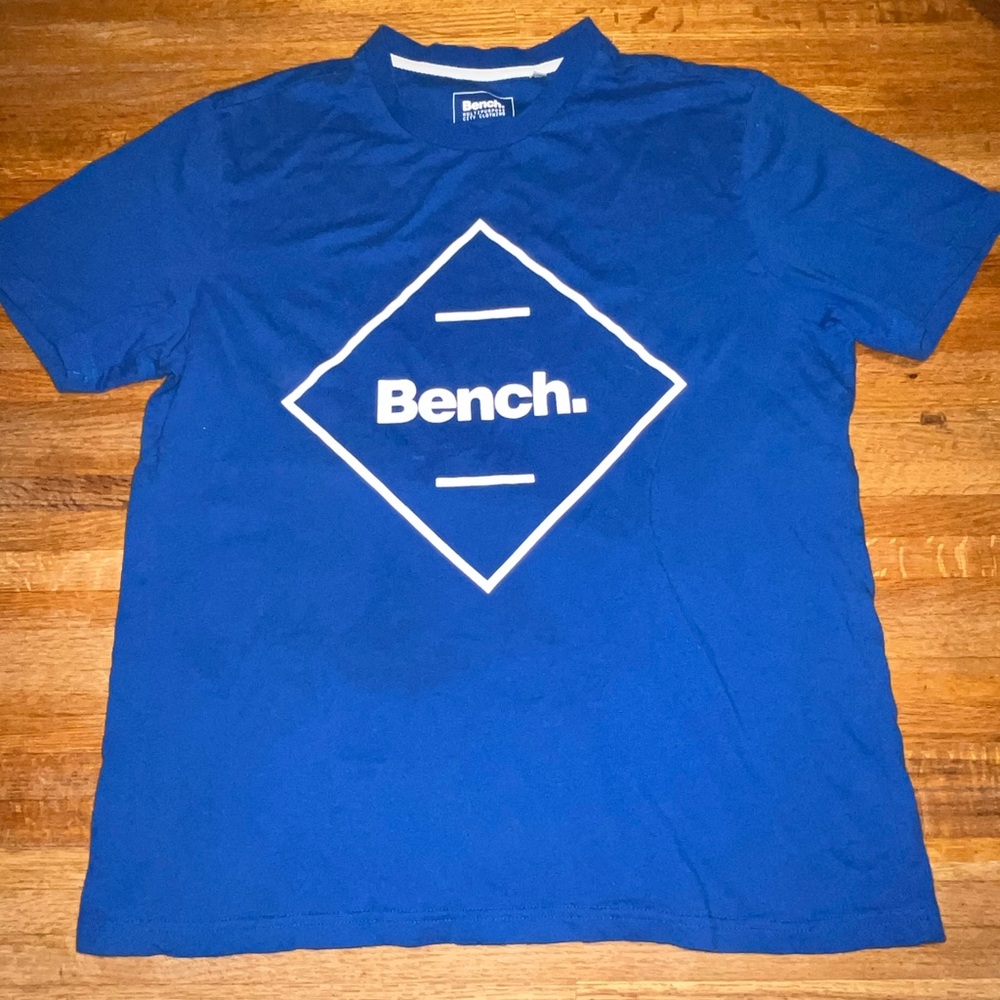 Bench Men‎ Large Blue White Short Sleeve Crew Neck Graphic Shirt